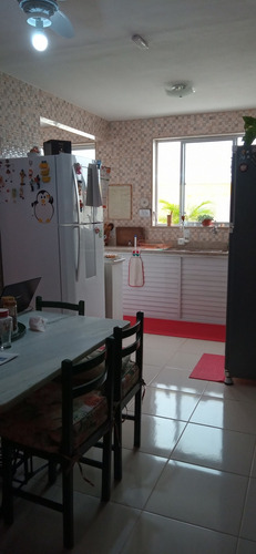Imagem 12 de 14 de Excelente Casa No Centro Da Cidade, Com Piscina, Salão