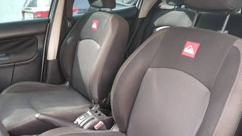 Peugeot 207 1.6 Quiksilver 16v 2012
