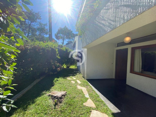 Apartamento 2 Dormitorios A La Venta- Ref: 4737