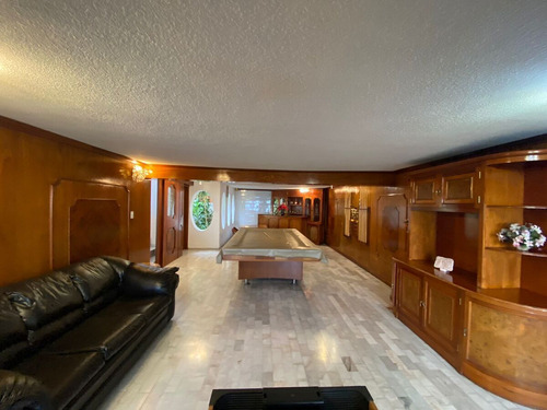 Casa En Venta, Lomas De La Hacienda, 3 Recámaras.