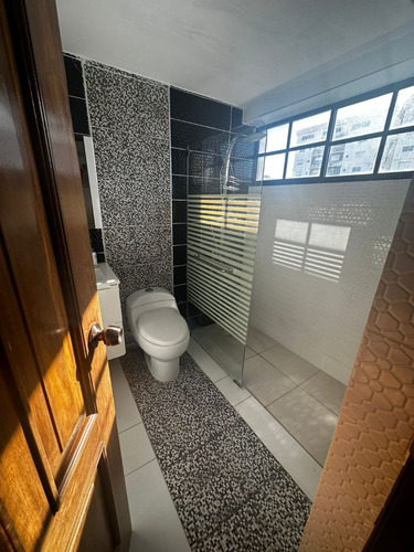 Apartamento En La Esperilla En Venta