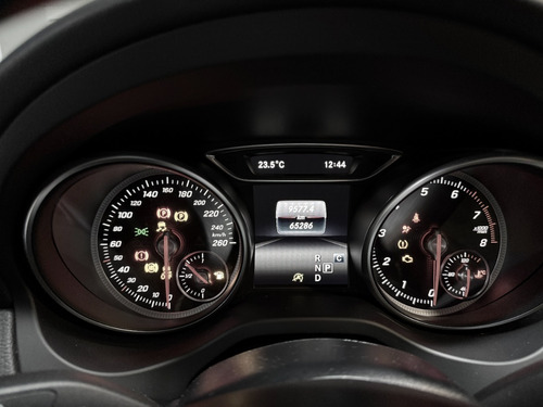 Mercedes-Benz Classe GLA 2.0 Sport Turbo 5p