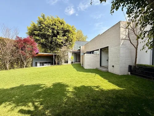 Venta Casa En Jardines Del Pedregal