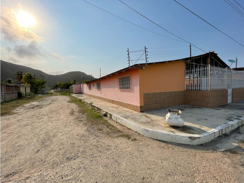 Bella Casa En Ocumare De La Costa El Playón Aragua