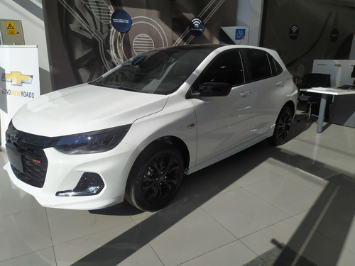Imagen 17 de 21 de Chevrolet Onix Rs 1.0 Turbo 112 Cv Fs