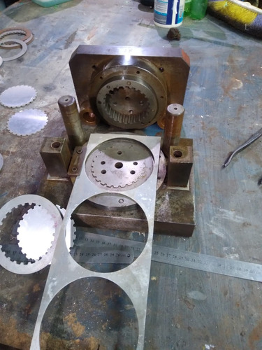 Porta Matriz De Corte Balancin Matriz Ceparador Honda Cr. (Usado)