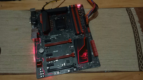 Mother Asus Z97 Maximus Vii Hero (se Reinicia) Rojo