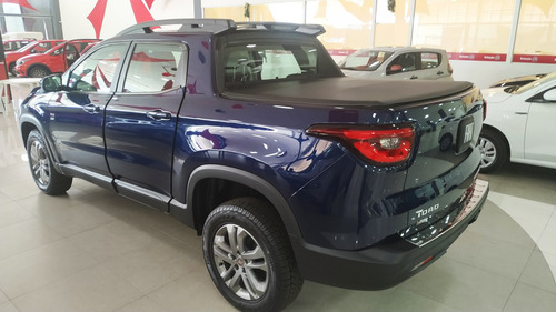 Fiat Toro Freedom 1.8 At6 4x2 (flex)