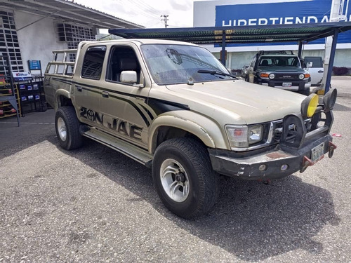 Imagen 5 de 16 de Toyota Hilux