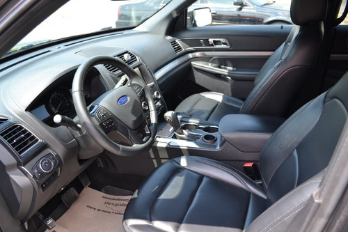 Imagen 9 de 13 de Ford Explorer Xlt 2019