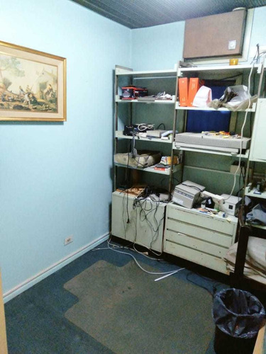 Imagen 8 de 14 de Tucuman Y Parana 126 M2. A Refaccionar. Apto Vivienda O Profesional