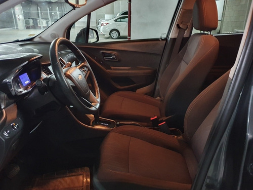 Imagen 10 de 11 de Chevrolet Trax 2020 1.8 Lt At