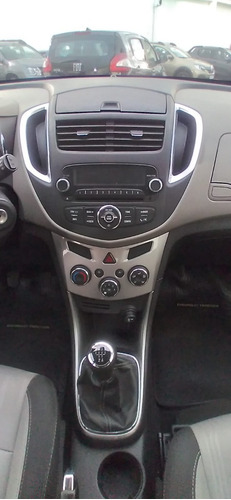 Imagen 16 de 25 de Chevrolet Tracker 1.8 Ltz