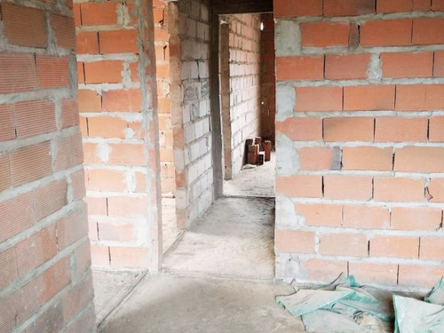Imagen 7 de 9 de Terreno Con Casa En Construcción Situado En Navarro