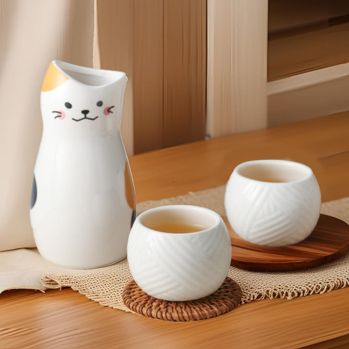 A Juego De Vasos De Cerámica For Botella De Sake, Vasos De
