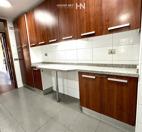 Departamento En Arriendo De 3 Dorm. En Las Condes