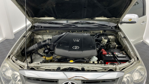 Toyota Fortuner 4.0 Sr5