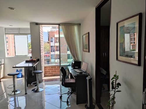 Imagen 2 de 10 de Bonito Apartaestudio Venta Belen