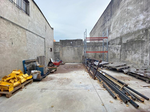 Imagen 8 de 30 de Galpon - 200 M2 + Oficinas O Departamento - Merlo Norte