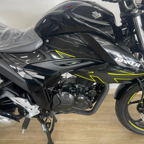 Suzuki Gixxer 150 2025 Negro Entrega Inmediata