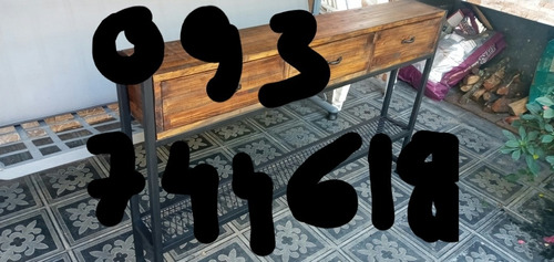 Imagen 2 de 2 de Recibidor En Hierro Y Madera