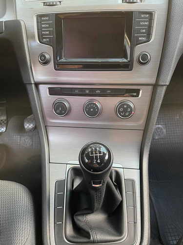 Volkswagen Golf 1.6 Trendline 2015