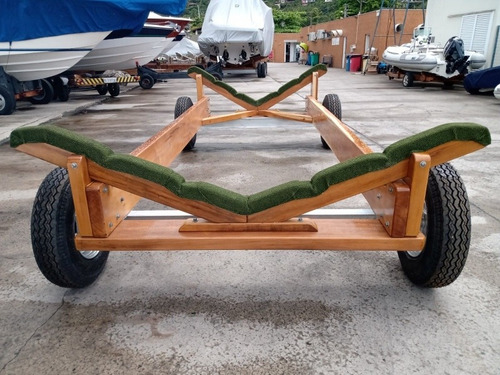 Imagem 2 de 9 de Carreta De Encalhe Lancha Barco Jetski Bote Adaptações
