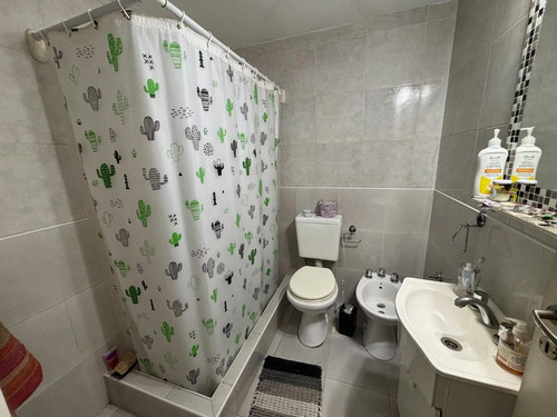Venta Depto 2 Amb Pb C/patio - Moron Centro