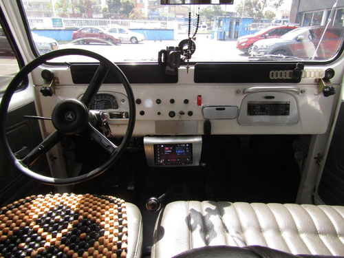 Imagen 14 de 15 de Toyota Land Cruiser 4.2 Fj43 Dos F
