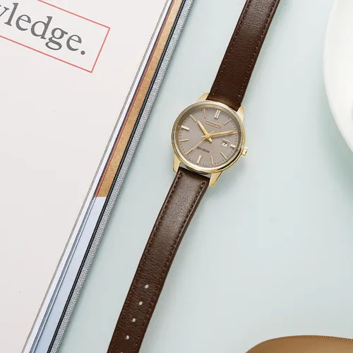 Reloj Citizen Mujer Ew2593-10x Premium Eco-drive