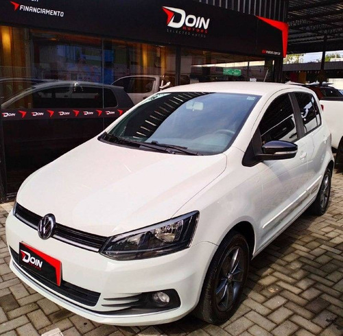 Imagem 2 de 13 de Volkswagen Fox 1.6 Msi Total Flex Connect 4p Manual