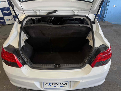 Chevrolet Onix 1.4 MPFI LT 8V FLEX 4P MANUAL