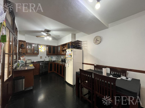 Venta Casa 3 Ambientes En Parque Patricios