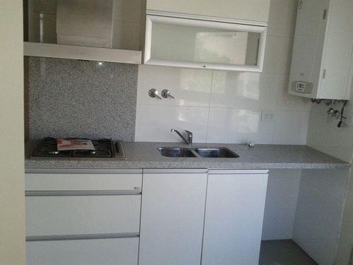 Imagen 9 de 14 de Vendo Departamento 4 Ambiente Zona La Perla
