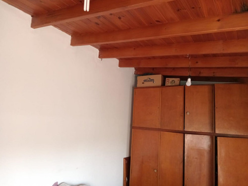En Venta En El Palomar Casa En Dos Plantas Con 3 Dormitorios, Amplio Patio, Cochera Y Local - Ficha 9666