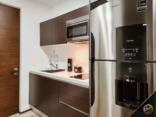 Venta De Studio Con Terraza Ubicado En Menesse Tulum, Centro