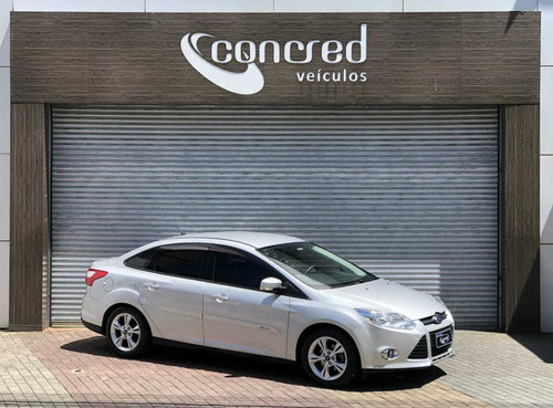 Ford Focus S At 2.0 S