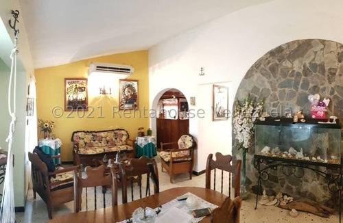 Imagen 17 de 17 de Linda, Amplia Y Acogedora Casa. 04120656408 Cod Mls 22-6348