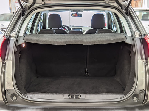 Peugeot 2008 1.6 Allure Tip