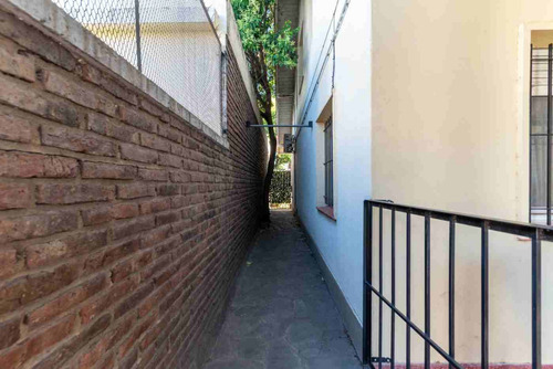 Venta Casa 6amb Cochera Hurlingham Permuta