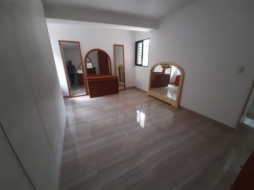 Imagen 5 de 14 de Casa Townhouse Urb El Carmen San Antonio De Los Altos