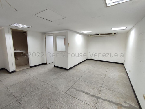 Imagen 3 de 8 de Local En Alquiler Av Intercomunal Turmero Nv