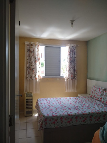 Vendo Apartamento Com 2quartos Salade Star 01 Banheiro Área