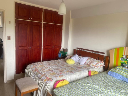 Apartamento Tipo Estudio En El Parral Edificio Roraima. Minerva K