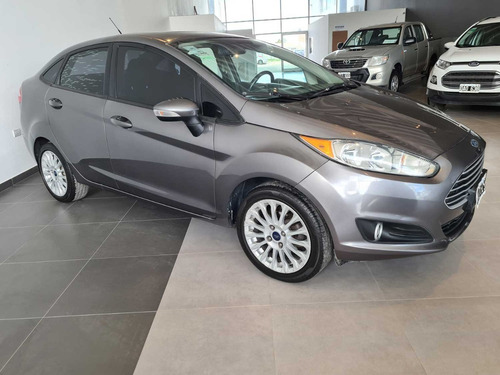 Ford Fiesta 1.6 Se Plus 4 Puertas 2013 En Excelente Estado