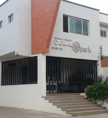 Imagen 1 de 29 de Ligia Guardia Vende Hermoso Town House En Res. Doral Park El Trigal Norte