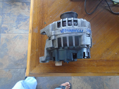 Vendo Alternador De Volkswagen Passat Año 2000