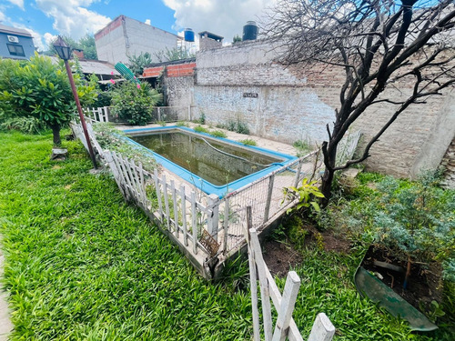 Casa En Venta En Grand Bourg