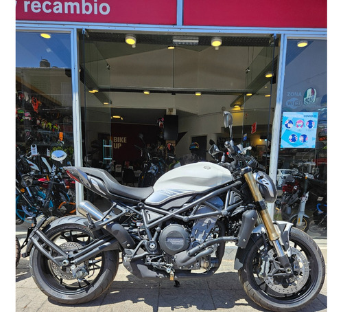 Benelli 752s - 100% Financiada - Tomamos Tu Usada - Bike Up