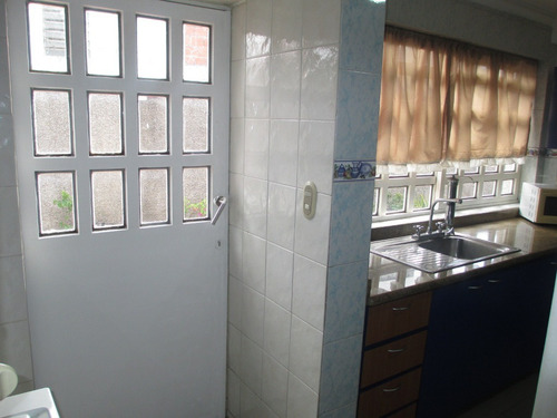 Alquiler - Amplio Y Elegante Apartamento Tipo Anexo Independiente De 100 Mts Full Equipado Y Amoblado - Prados Del Este